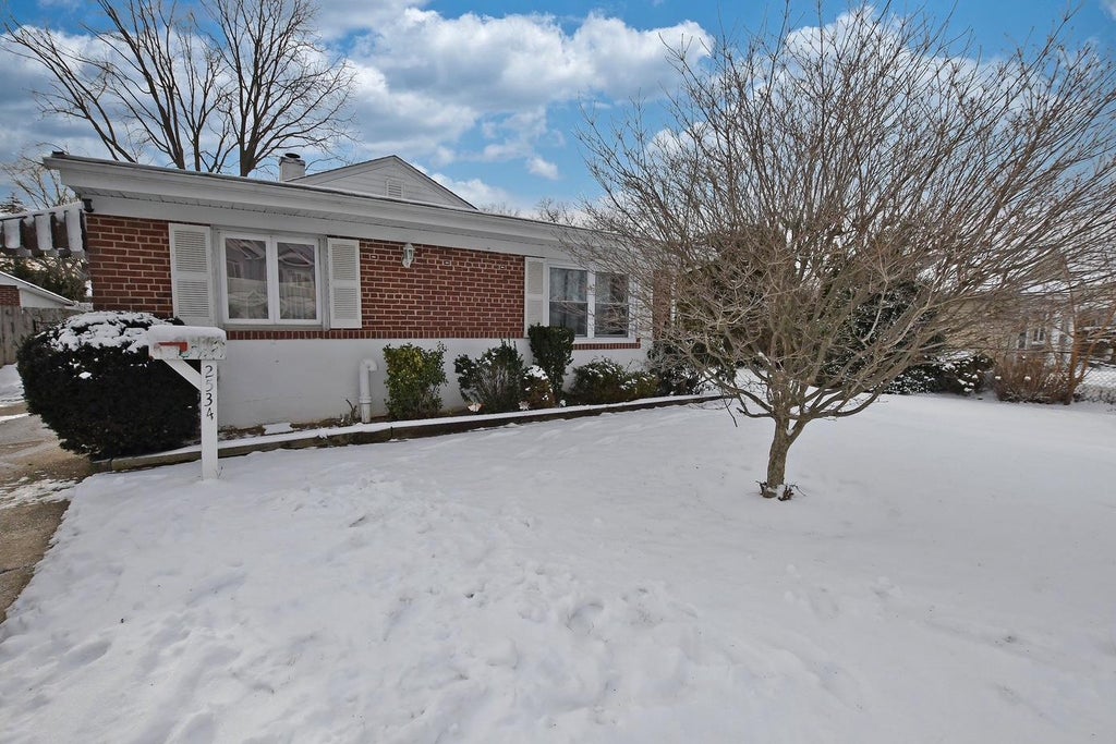 1 of 19 - 2534 Cypress Avenue, East Meadow, NY