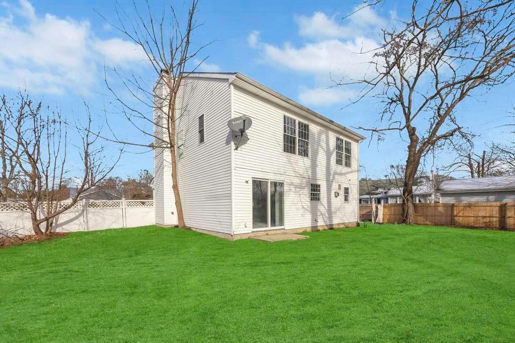 26 of 27 - 22 Sayville Road, Mastic Beach, NY