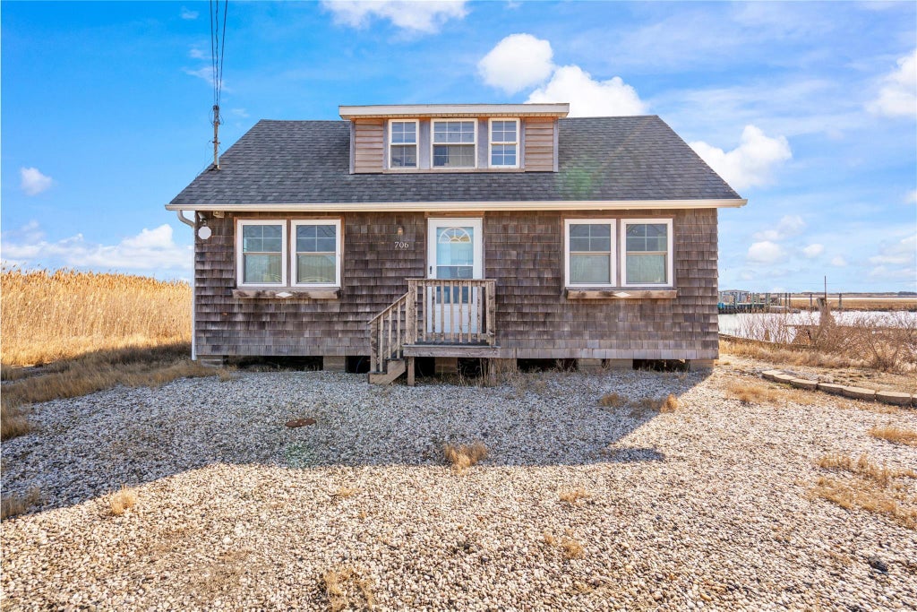 1 of 33 - 706 Riviera Drive, Mastic Beach, NY