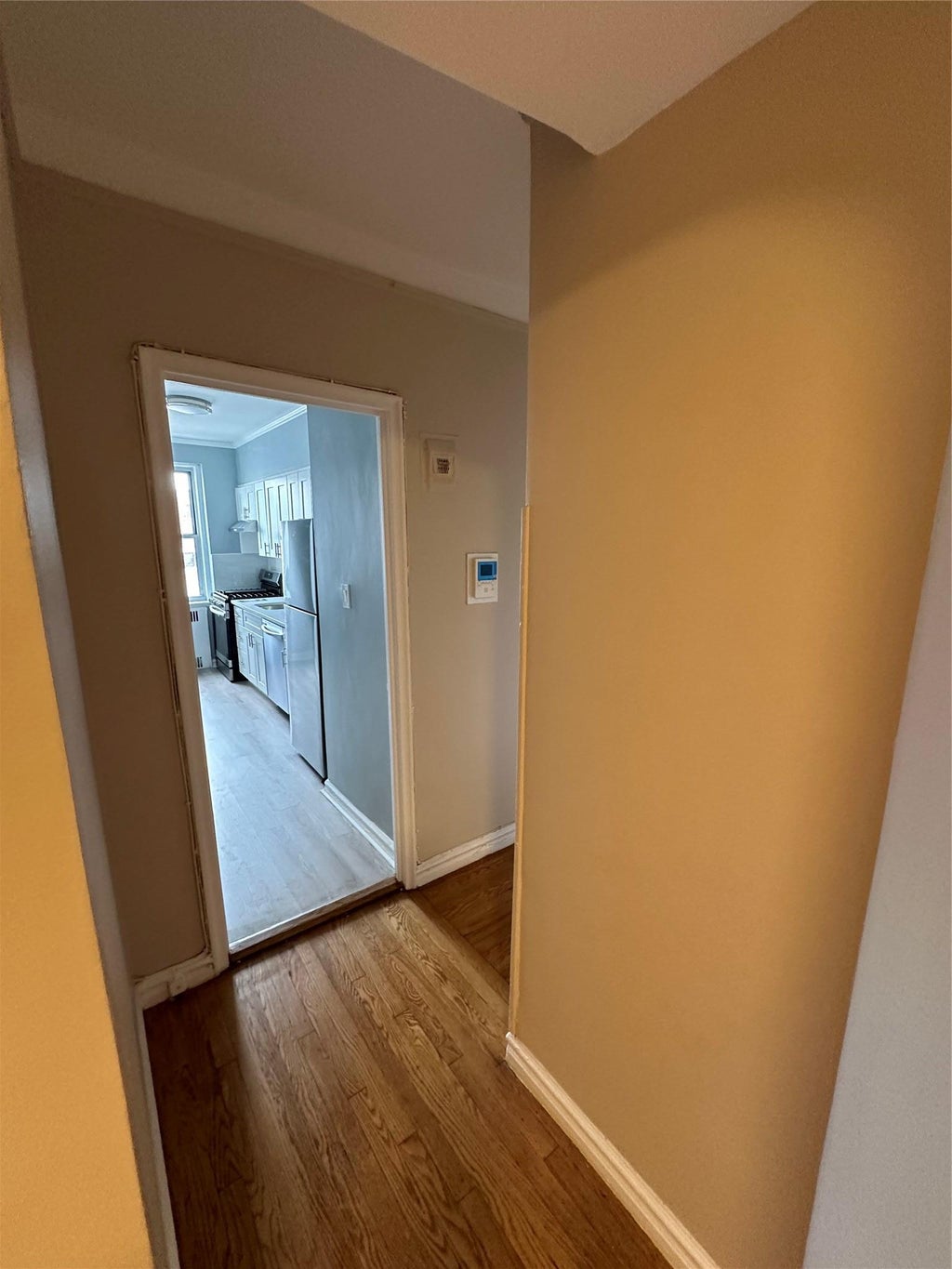 2 of 22 - 63-89 Saunders St. # 2b, Rego Park, NY