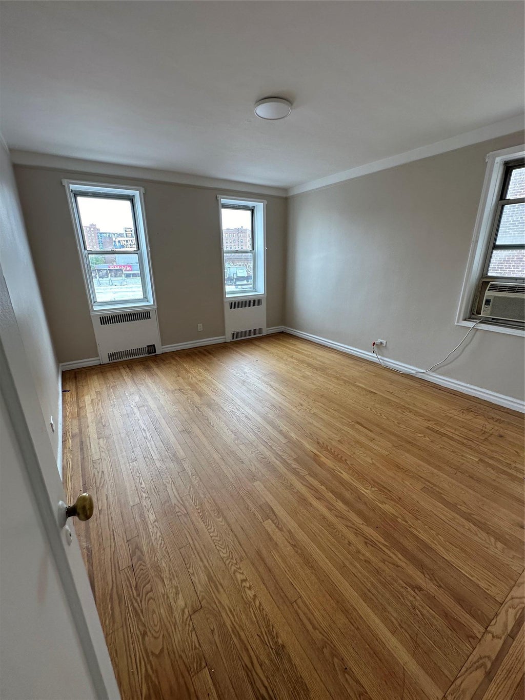 6 of 22 - 63-89 Saunders St. # 2b, Rego Park, NY