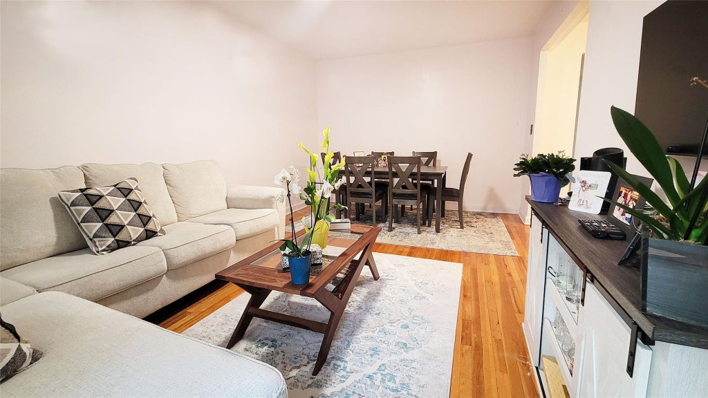 1 of 14 - 99-63 66ave # 9e, Rego Park, NY