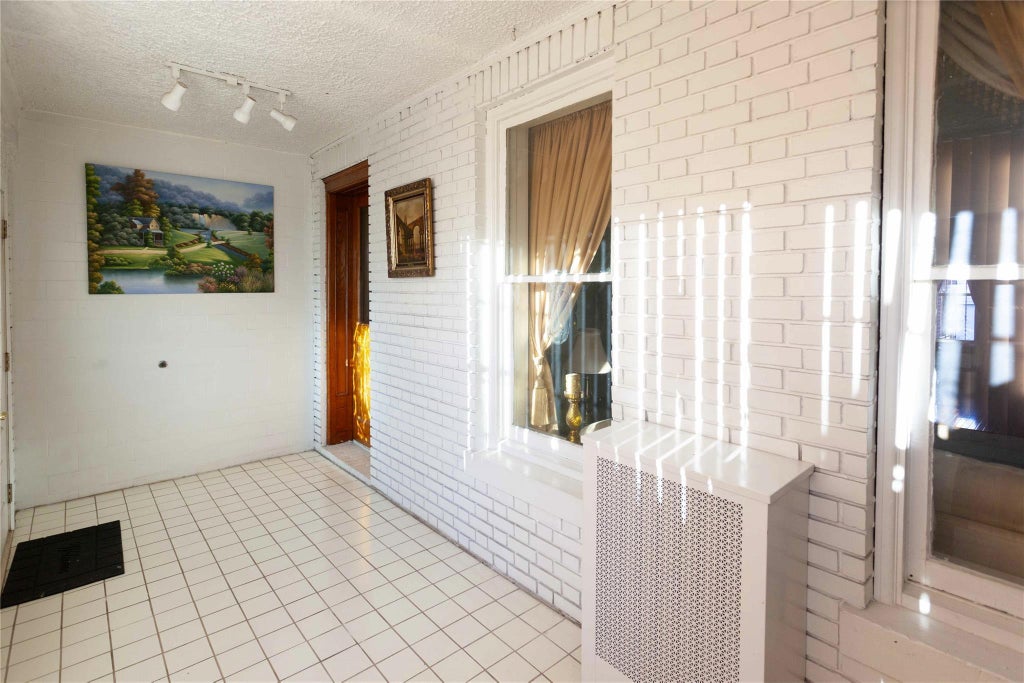 3 of 23 - 9729 127th St., Richmond Hill S., NY