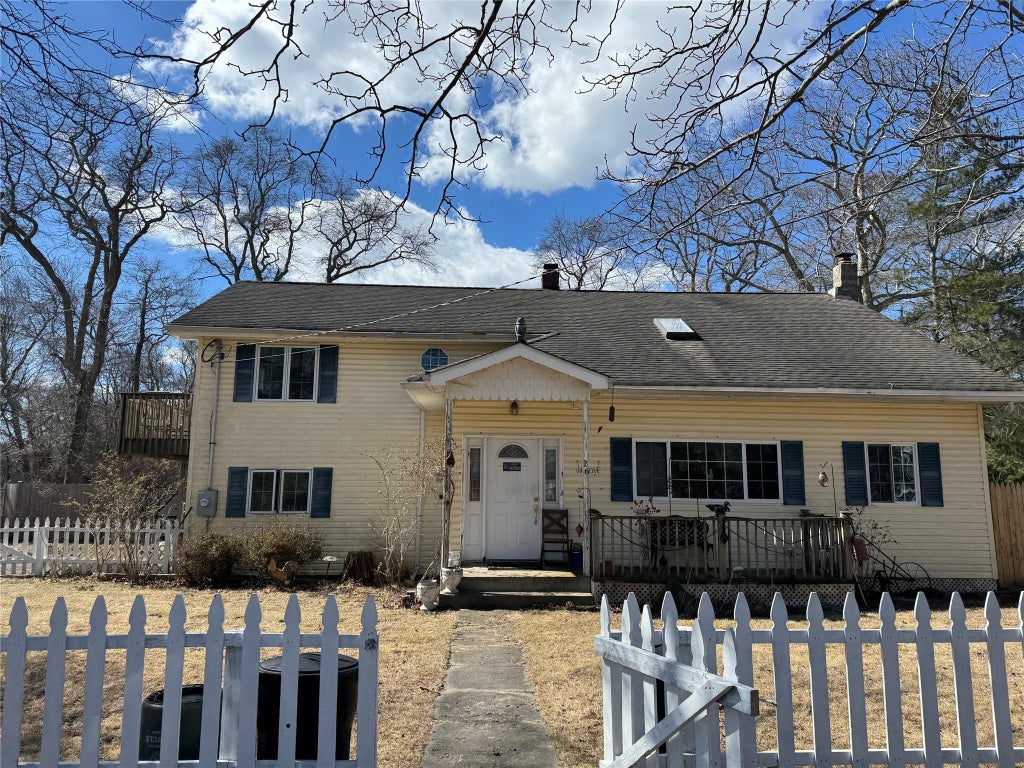 1 of 16 - 16 Whitter Drive, Mastic Beach, NY