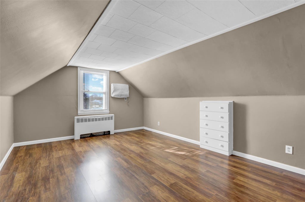 12 of 21 - 1022 Shelburne Drive, Franklin Square, NY