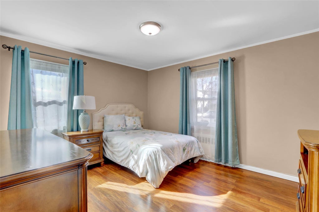 15 of 21 - 1022 Shelburne Drive, Franklin Square, NY
