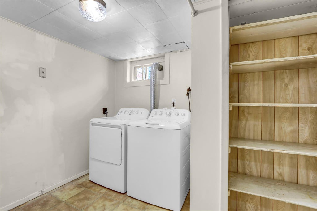 19 of 21 - 1022 Shelburne Drive, Franklin Square, NY