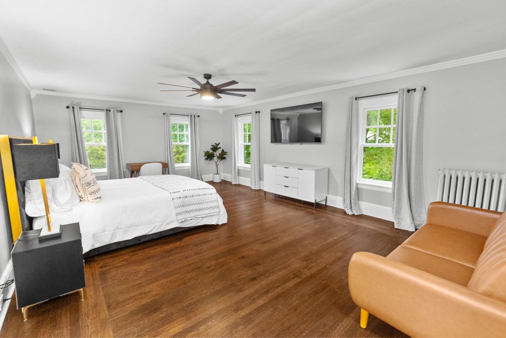24 of 50 - 400 Rosedale Avenue, White Plains, NY