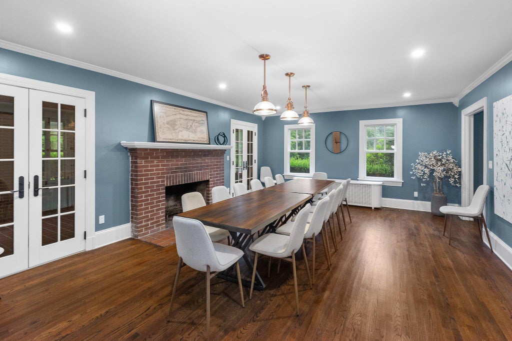 2 of 50 - 400 Rosedale Avenue, White Plains, NY