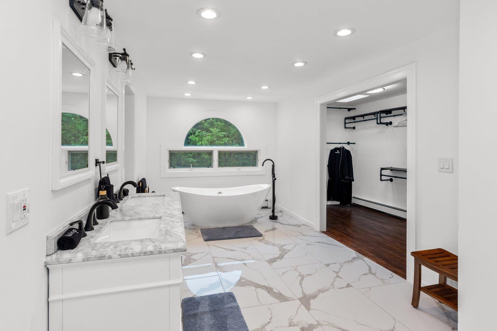 30 of 50 - 400 Rosedale Avenue, White Plains, NY