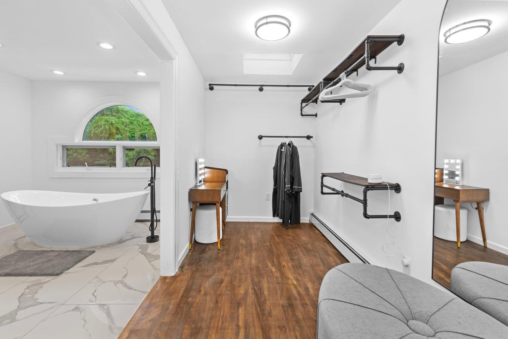 31 of 50 - 400 Rosedale Avenue, White Plains, NY