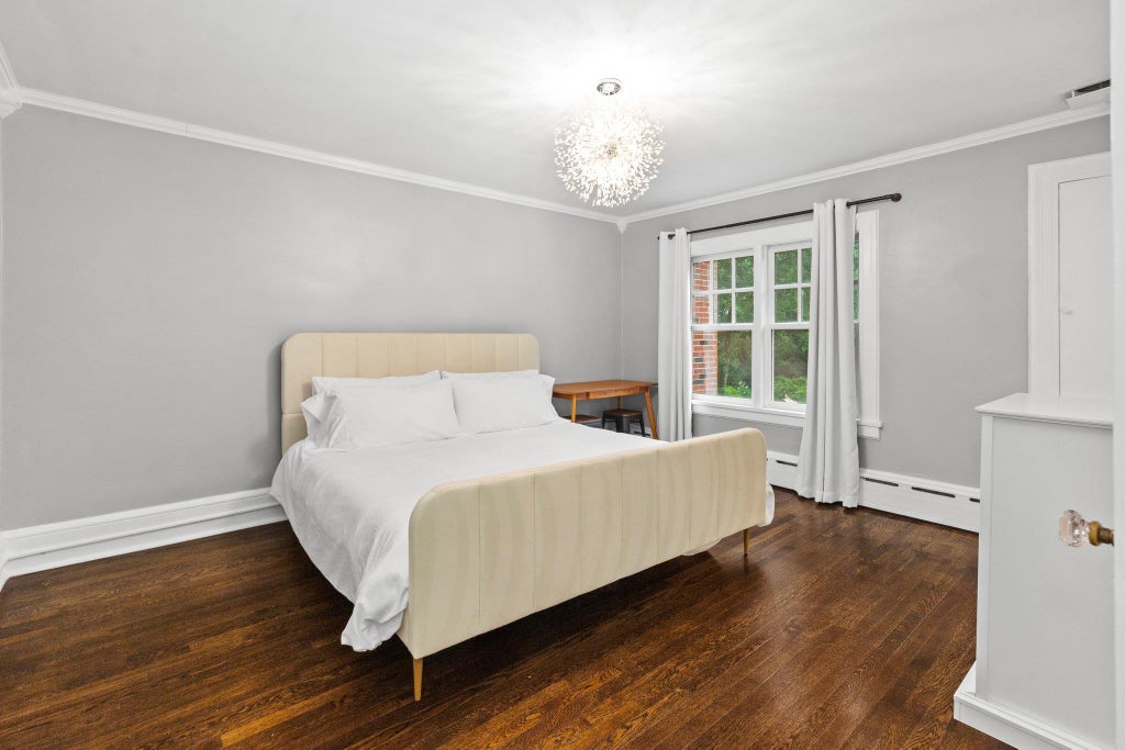 38 of 50 - 400 Rosedale Avenue, White Plains, NY