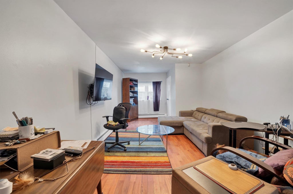 9 of 38 - 543 Terrace Avenue, Mount Vernon, NY
