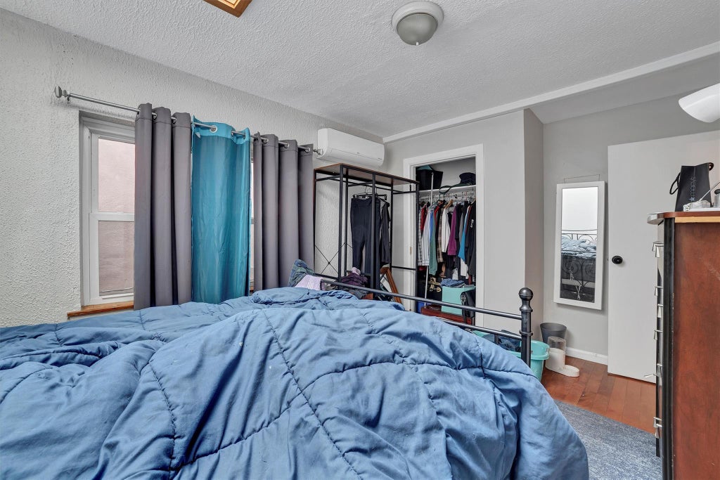 13 of 38 - 543 Terrace Avenue, Mount Vernon, NY