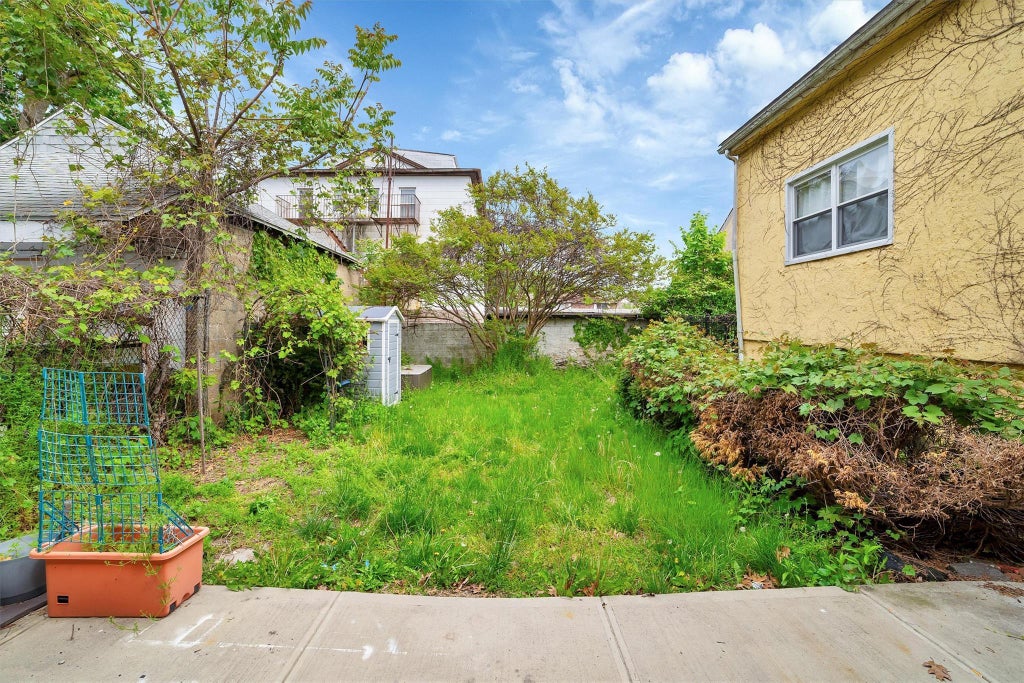 36 of 38 - 543 Terrace Avenue, Mount Vernon, NY