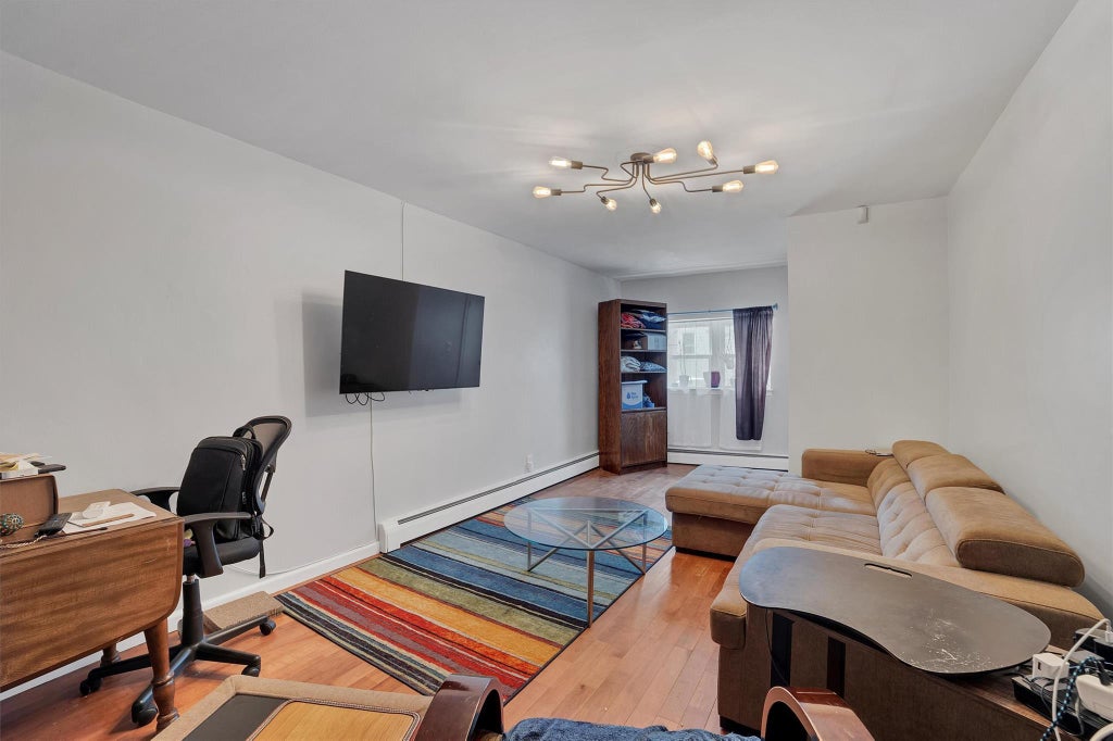 6 of 38 - 543 Terrace Avenue, Mount Vernon, NY