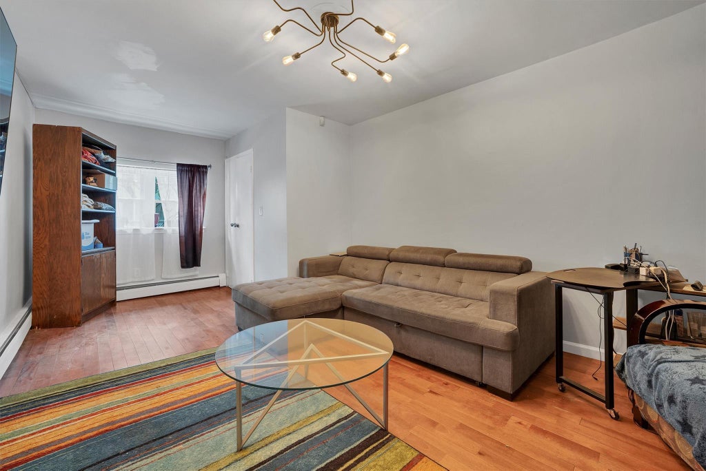 7 of 38 - 543 Terrace Avenue, Mount Vernon, NY