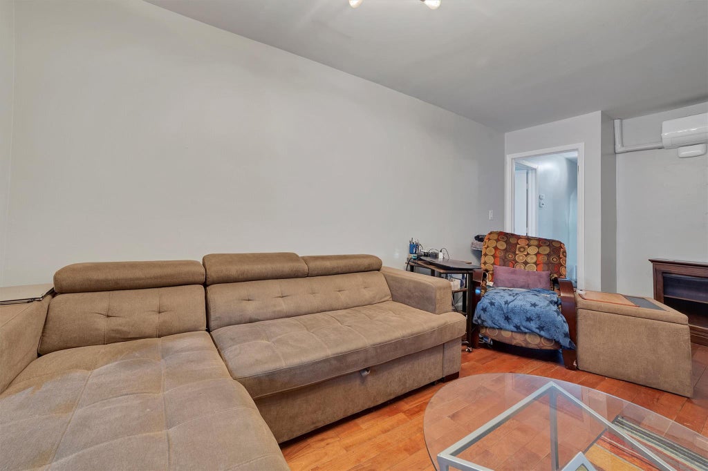 8 of 38 - 543 Terrace Avenue, Mount Vernon, NY