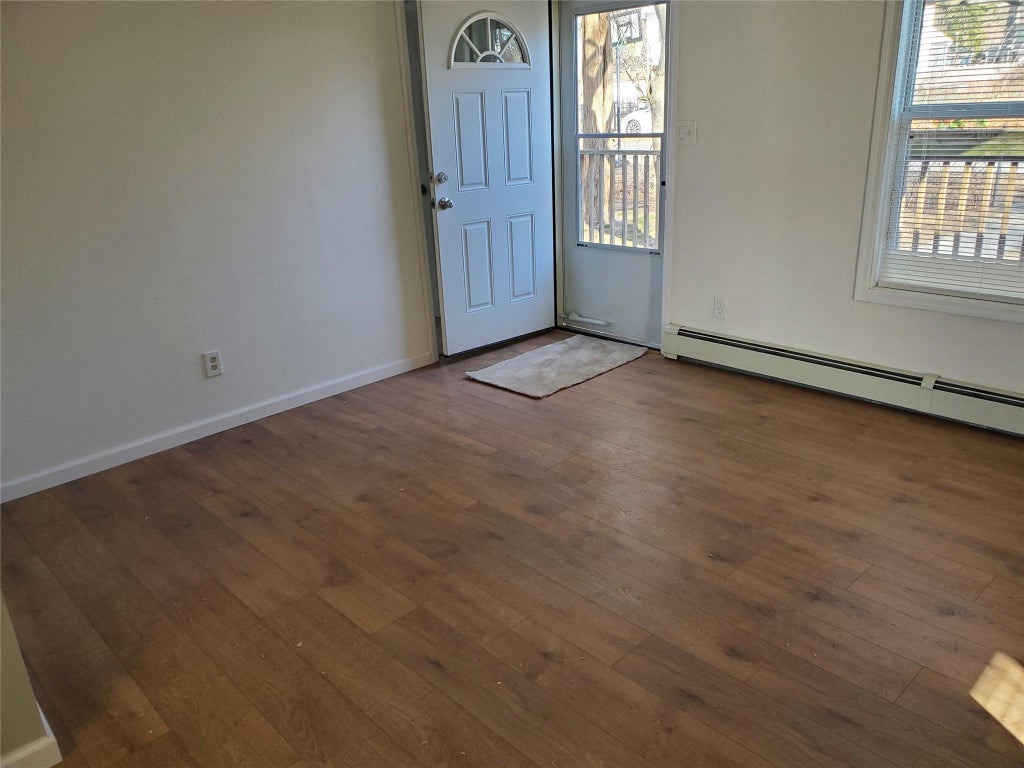 10 of 18 - 88 Woodside Road, Mastic Beach, NY