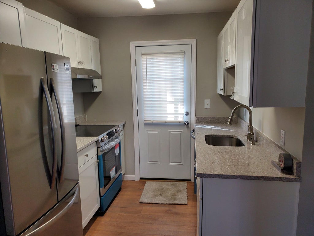 4 of 18 - 88 Woodside Road, Mastic Beach, NY