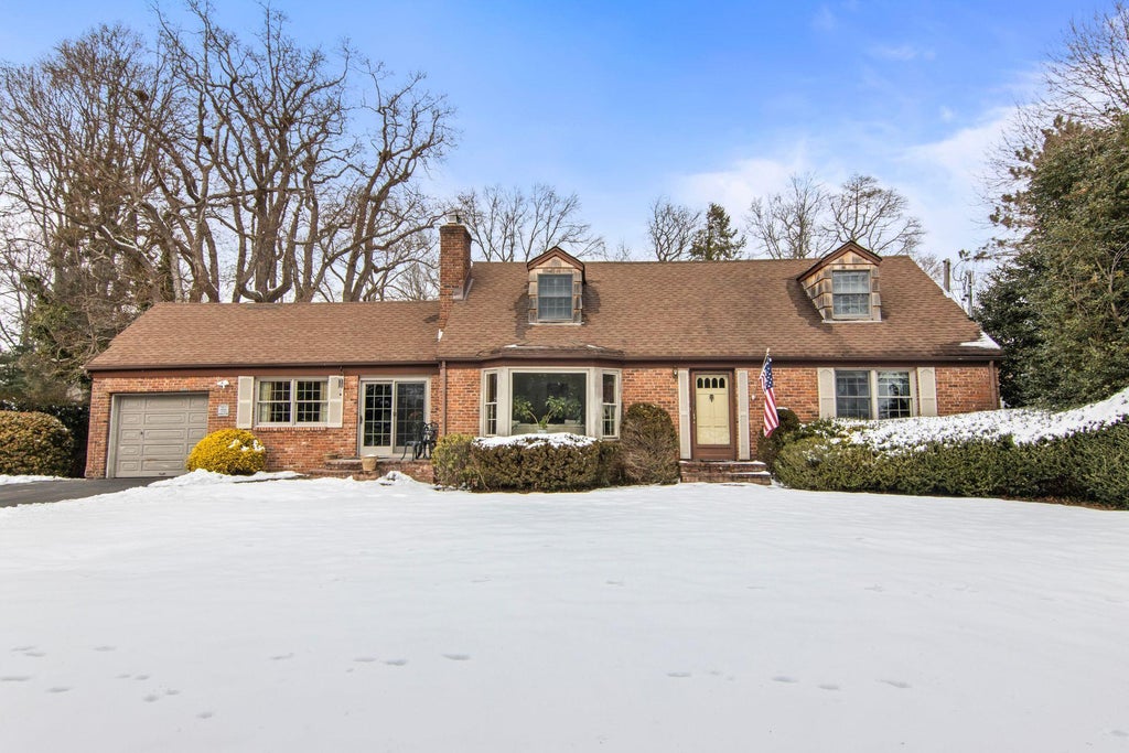 1 of 21 - 34 Conscience Circle, Setauket, NY