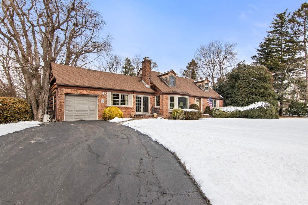1 of 21 - 34 Conscience Circle, Setauket, NY