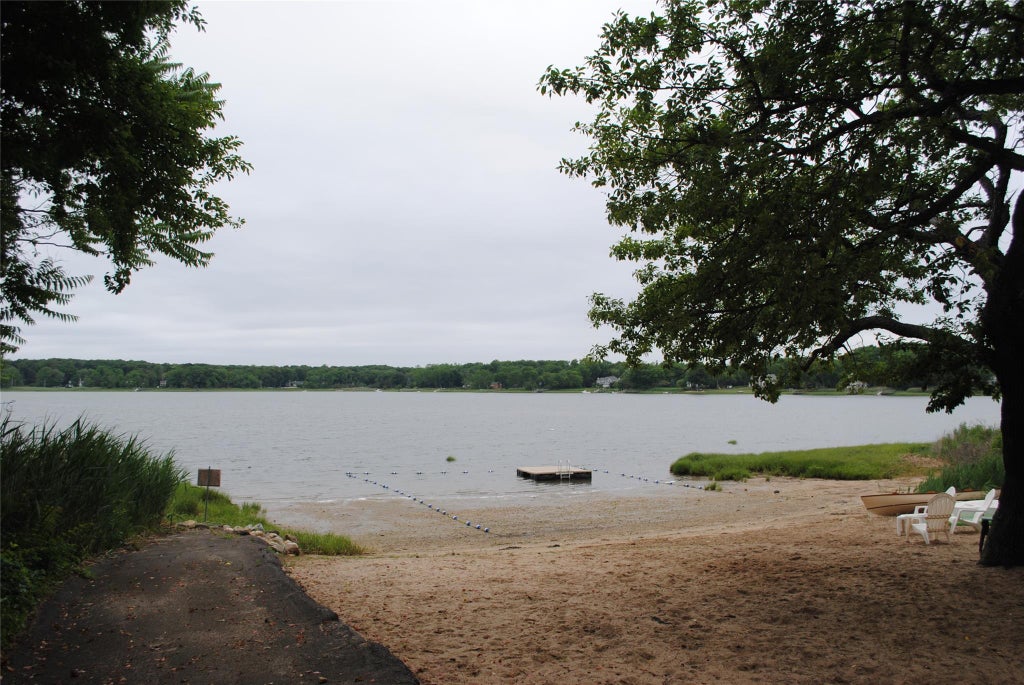 20 of 21 - 34 Conscience Circle, Setauket, NY