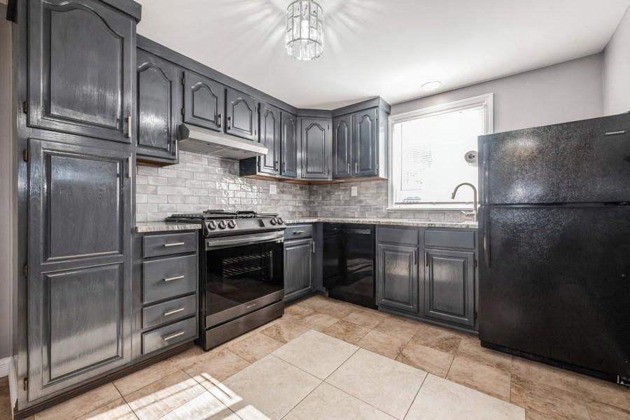 6 of 20 - 1403 Pine Acres Boulevard, Bay Shore, NY