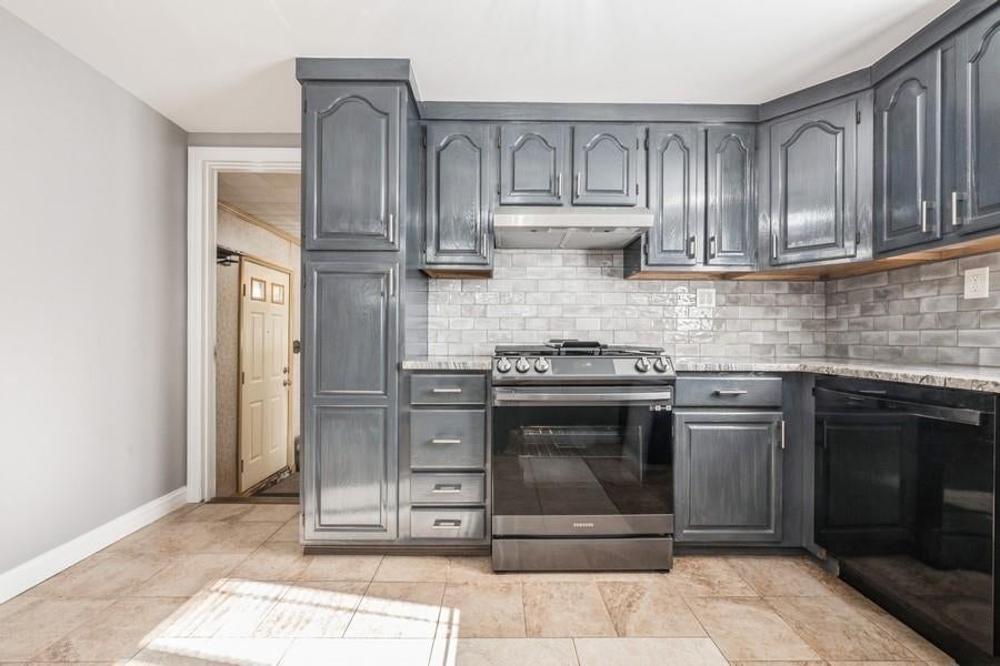 8 of 20 - 1403 Pine Acres Boulevard, Bay Shore, NY