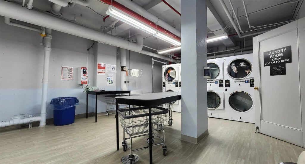 11 of 12 - 99-52 66 Road 1f, Rego Park, NY