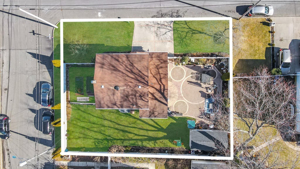 8 of 40 - Undisclosed, Brentwood, NY
