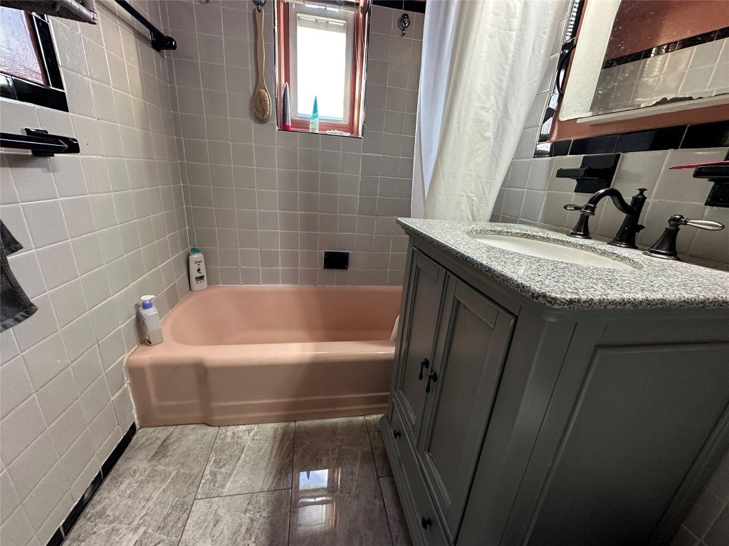 15 of 26 - 245 Rumsey Road 7x, Yonkers, NY