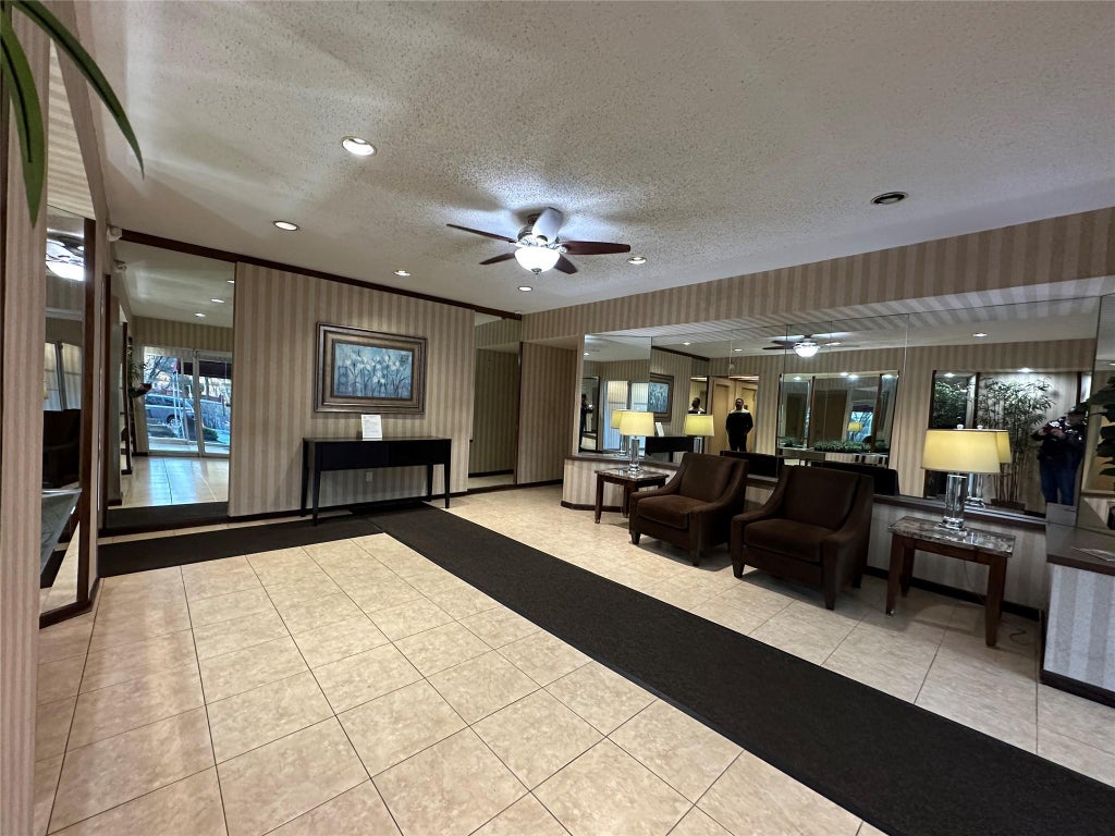 4 of 26 - 245 Rumsey Road 7x, Yonkers, NY