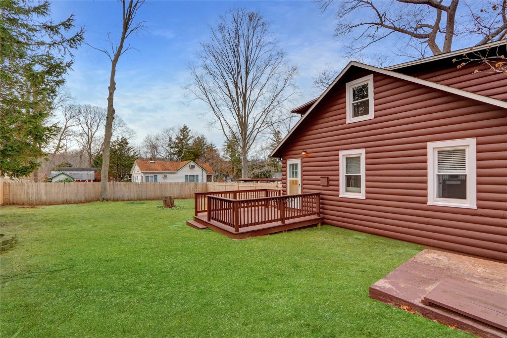 19 of 21 - 94 Upton Drive, Sound Beach, NY