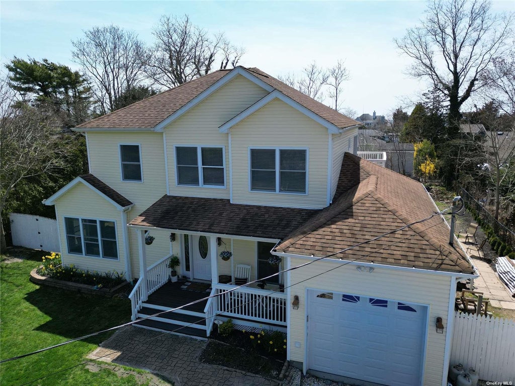 1 of 24 - 5 Southwind Road, Remsenburg, NY
