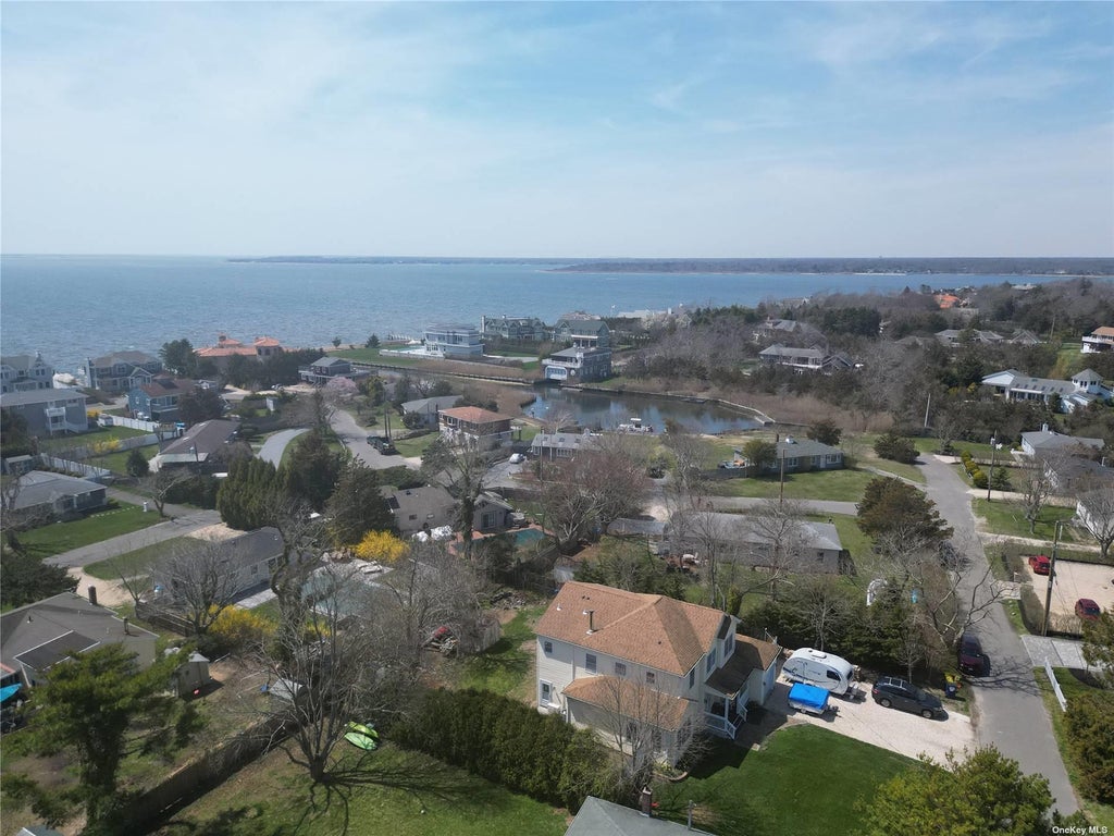 23 of 24 - 5 Southwind Road, Remsenburg, NY