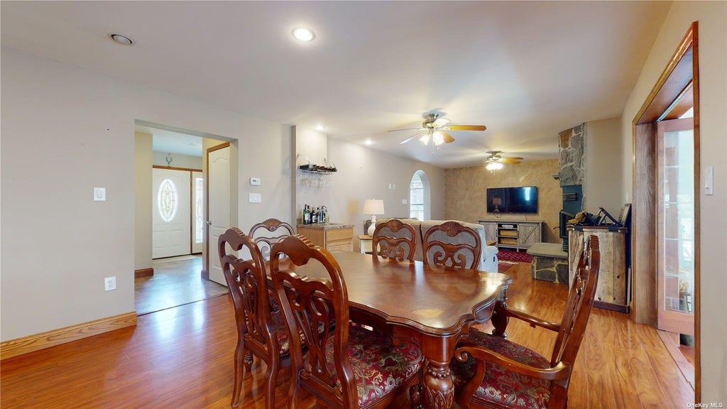 5 of 24 - 5 Southwind Road, Remsenburg, NY