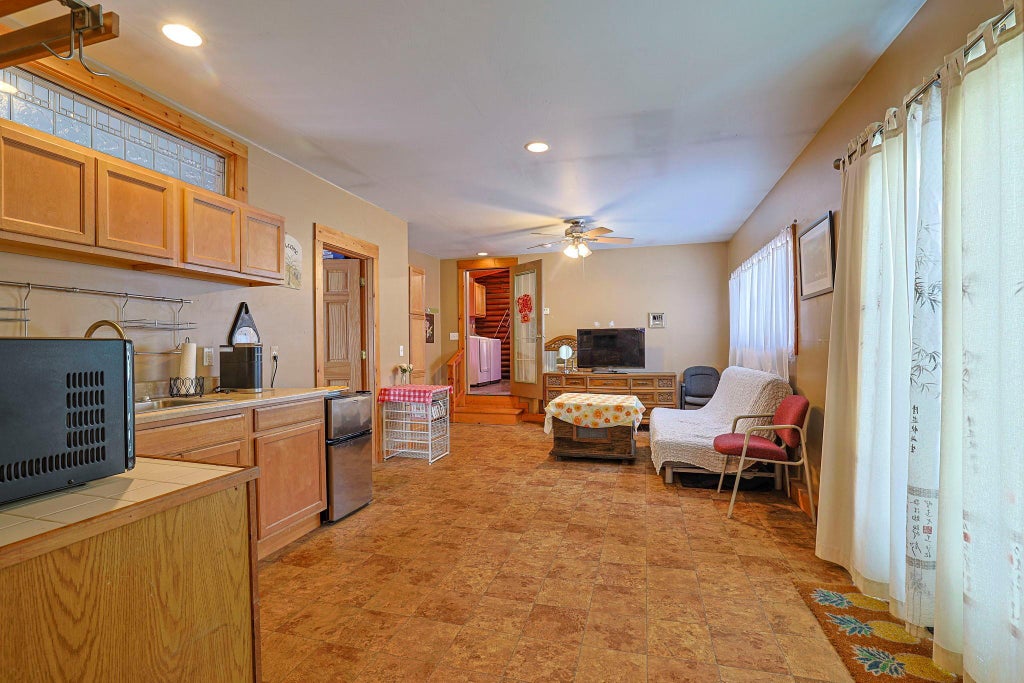 21 of 46 - 13 Shawanga Lodge Road, Bloomingburg, NY