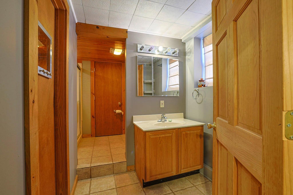 28 of 46 - 13 Shawanga Lodge Road, Bloomingburg, NY