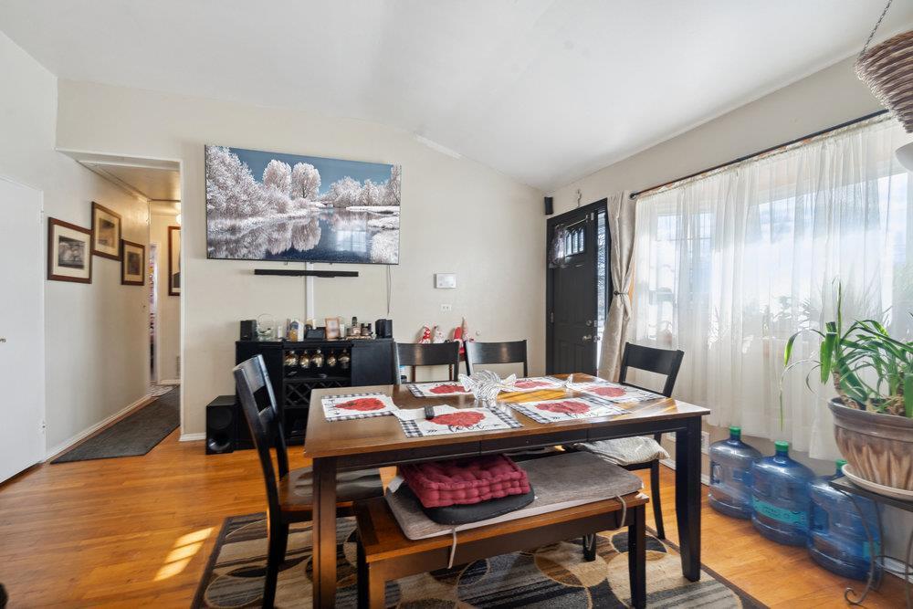 7 of 28 - 181 Elm Drive, Bay Shore, NY