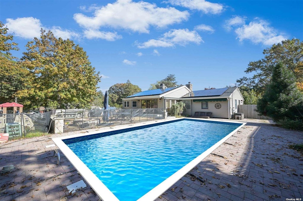 1 of 41 - 16 Walnut Drive, Shoreham, NY