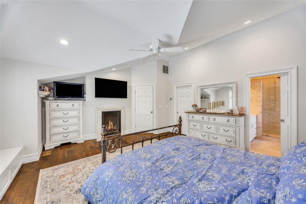 26 of 41 - 16 Walnut Drive, Shoreham, NY