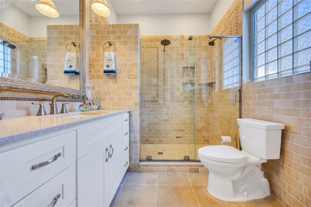 28 of 41 - 16 Walnut Drive, Shoreham, NY