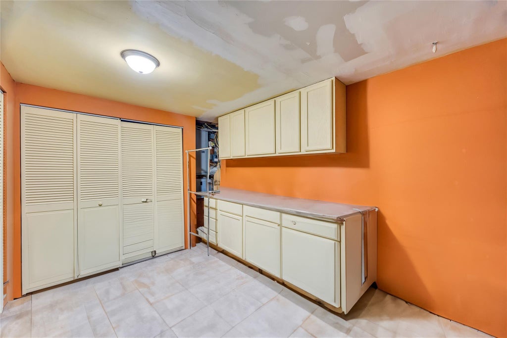 31 of 41 - 16 Walnut Drive, Shoreham, NY