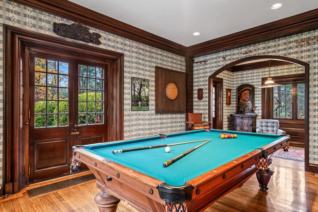 13 of 31 - 95 Piping Rock Road, Locust Valley, NY