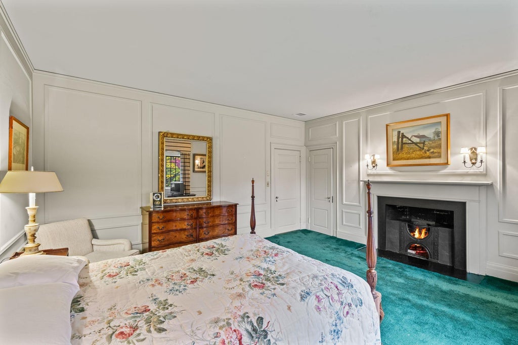 21 of 31 - 95 Piping Rock Road, Locust Valley, NY