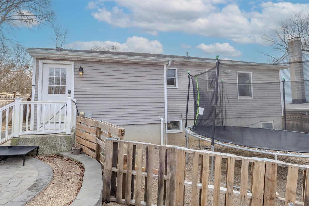 39 of 42 - 81 Queen Drive, Sound Beach, NY