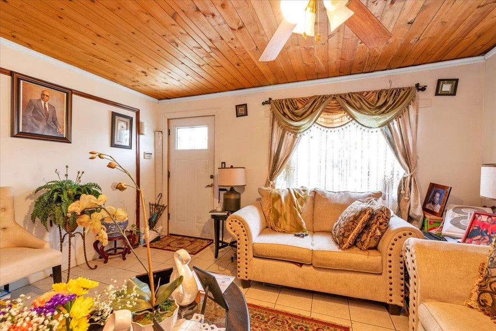 3 of 16 - 579 Keller Avenue, Elmont, NY
