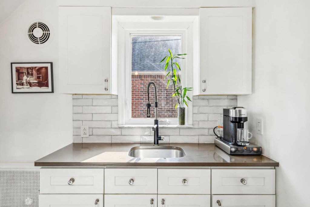 2 of 16 - 257 Claflin Boulevard, Franklin Square, NY
