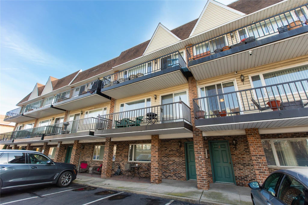 1 of 13 - 106 Atlantic Avenue # #18, Lynbrook, NY